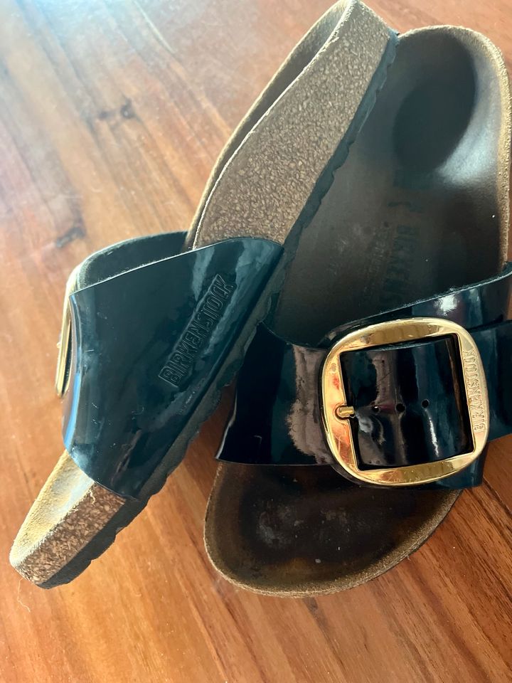 Birkenstock Madrid Big Buckle Schwarz glänzend Gold 39 in Forchheim