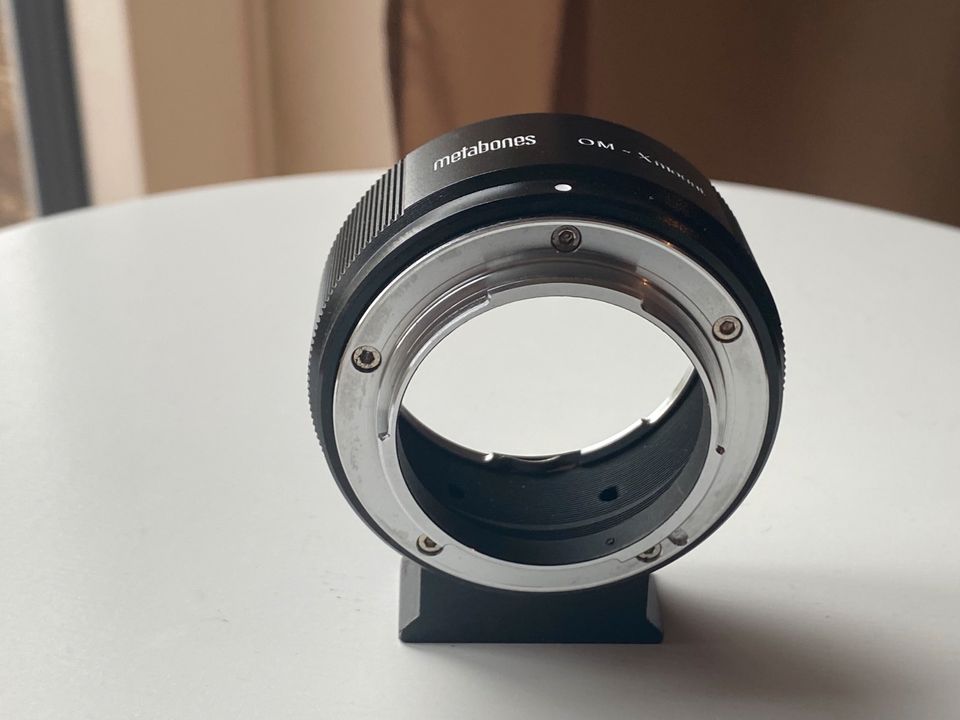 Metabones Olympus OM zu Fuji X mount Adapter in Kipfenberg