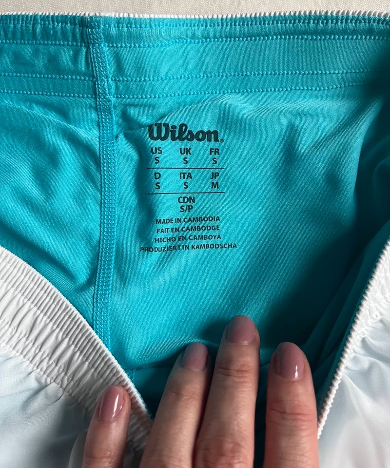 Wilson Tennisshorts in Hamm (Sieg)