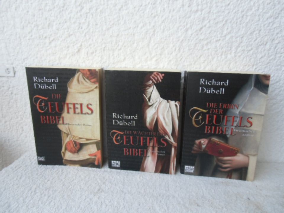 RICHARD DÜBELL   - - -   Teufelsbibel - Reihe in Bensheim
