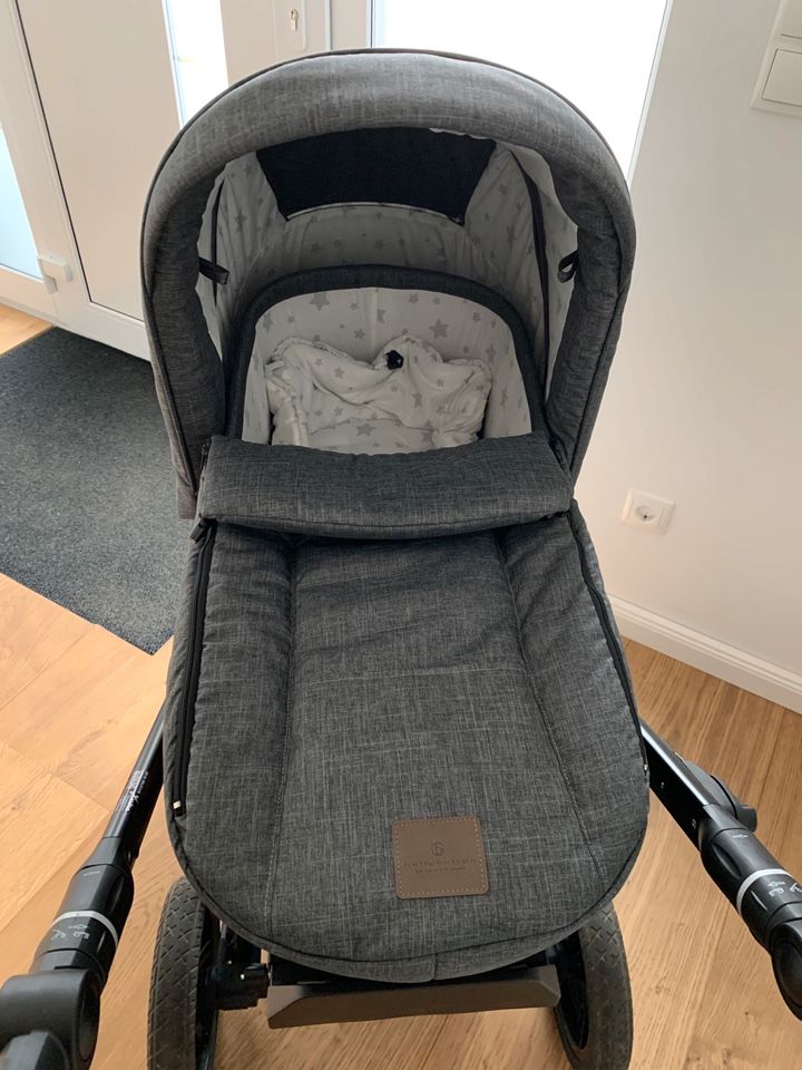 Hartan Xperia Kinderwagen mit Kombitasche im BellyButton Design in Lohme Rügen