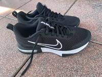 Nike AirMax  Gr. 42 schwarz neuwertig Bayern - Friedberg Vorschau