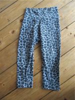 Leggins Leopardenmuster grau weiß Gr. 68 Hessen - Dornburg Vorschau