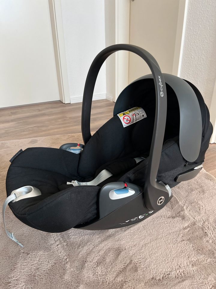 Cybex Cloud z i-Size black Babyschale/ Autositz Zwillinge in Wiefelstede