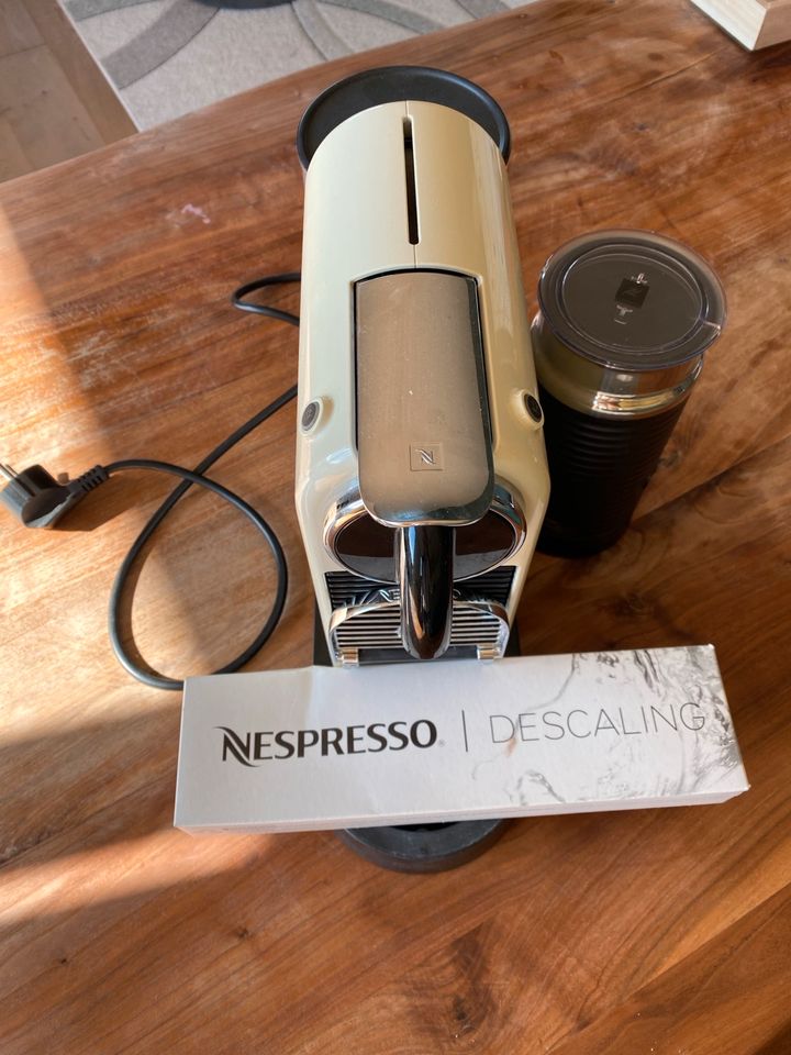 Nespresso Kaffee Maschine in Rutesheim  