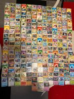 250 Pokemon Karten mit 46 Glitzerkarten (Zeraora) Harburg - Hamburg Eißendorf Vorschau