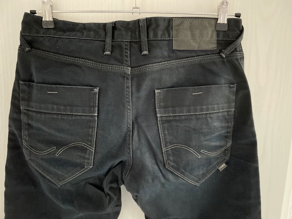 Jack&Jones Jeans Boxy Powel 32/34 in Suhl
