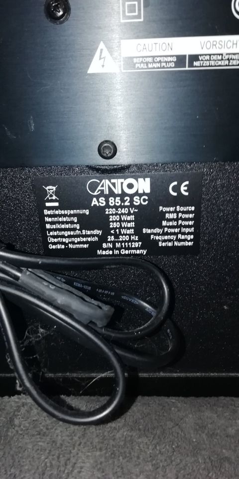 Canton SUB Woofer in Hanau