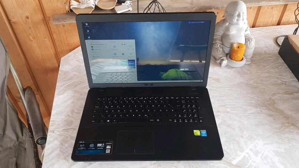 Asus Laptop i5 mit Win 10 in Müncheberg