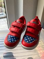 Marvel  „Super Hero“ Adidas Schuhe 26 rot Hessen - Hüttenberg Vorschau