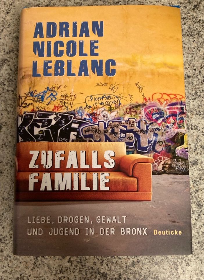 Adrian Nicole Leblanc Zufallsfamilie in Berlin