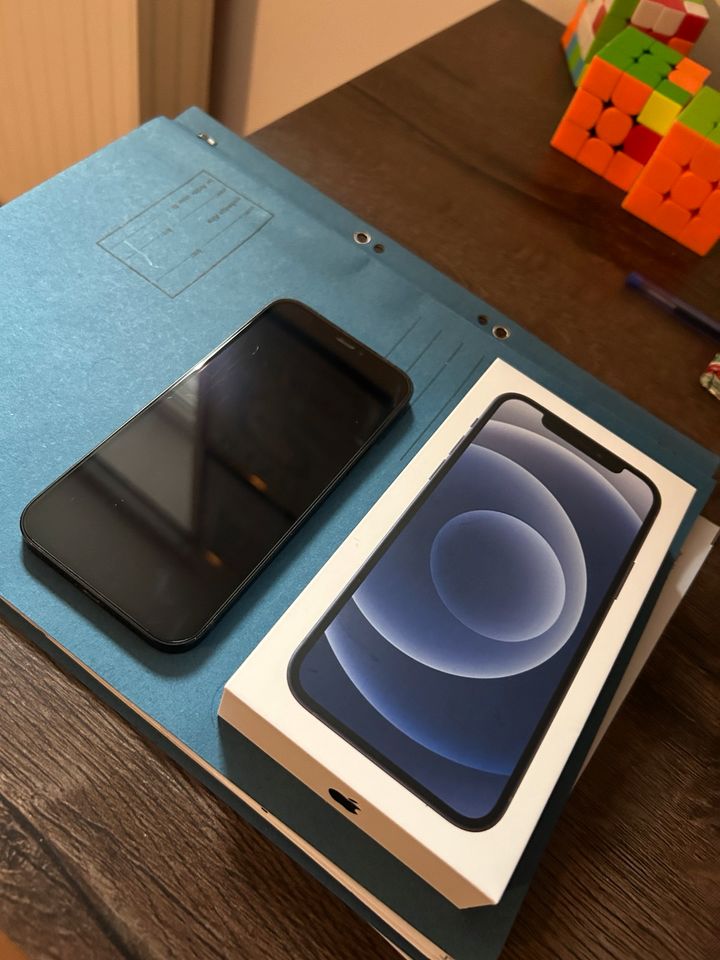 iPhone 12, schwarz, 64 gb in Borken