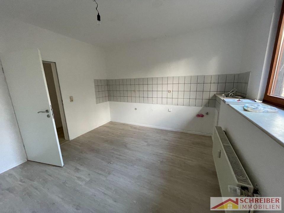 Große, helle 4 ZKB Wohnung in Altenkirchen-Honneroth zu vermieten. in Altenkirchen