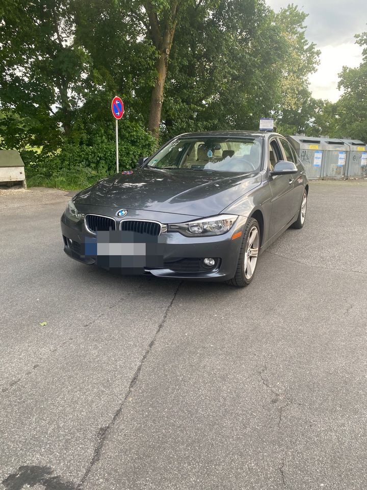 BMW 320i  Benzin in Landshut