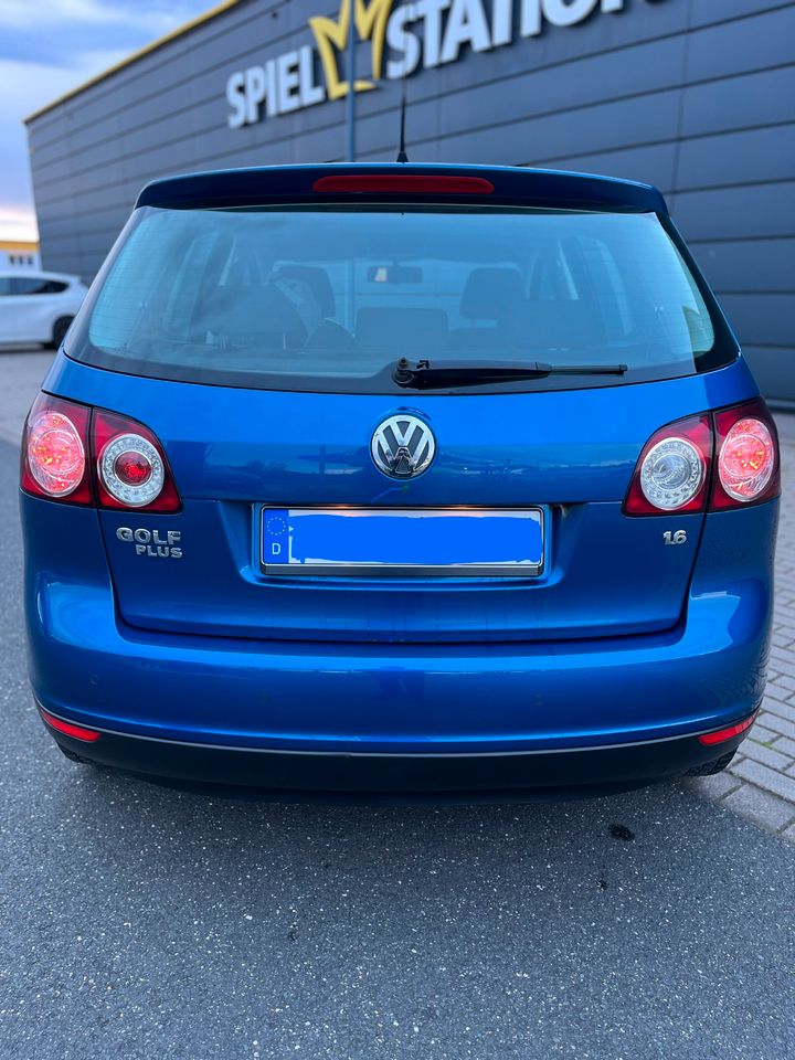 VW Golf Plus 1.6 SHZ Klima in Erlangen