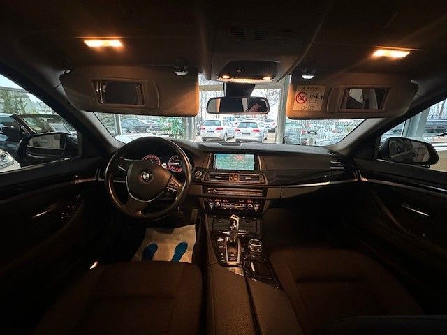 BMW 520d xDrive Touring/Bi Xenon/AHK/HuD/Kamera/Navi in Bienenbüttel