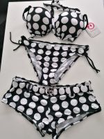 Push Up Bikini, mit 2 Höschen, Größe S Sachsen - Limbach-Oberfrohna Vorschau