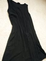 NEUWERTIG__ schwarzes Plissee-Kleid Gr. 38/40 Schwachhausen - Neu Schwachhausen Vorschau