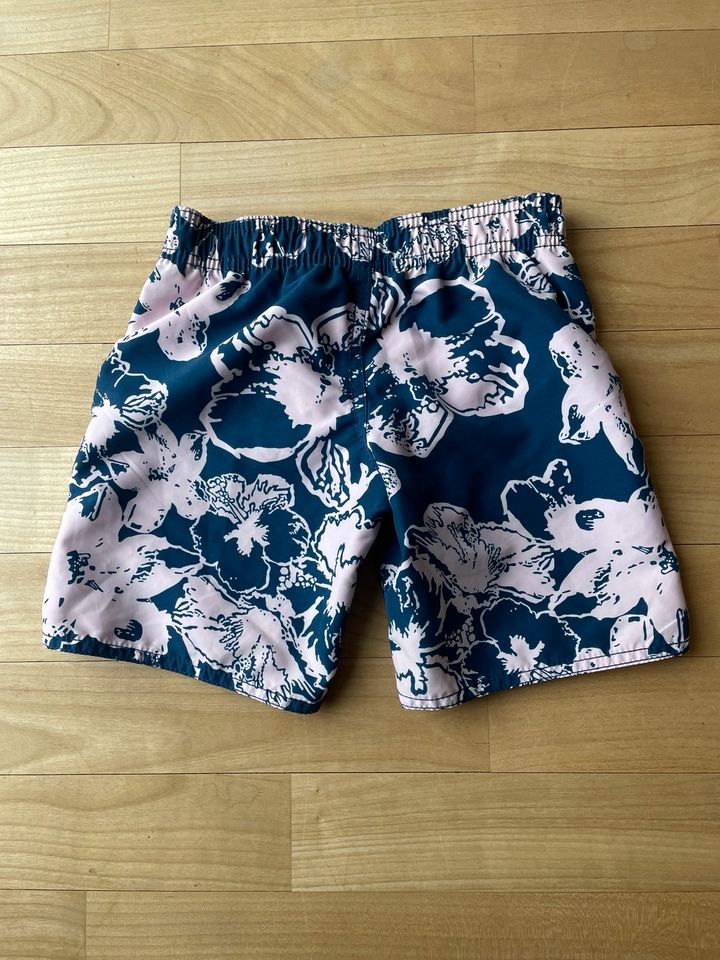 Badehose Junge Gr. 98/104 H&M in Vaterstetten