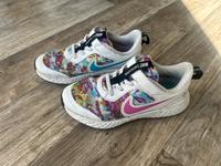 * coole Nike Revolution Sneaker / Turnschuhe Gr 32 * Berlin - Hohenschönhausen Vorschau
