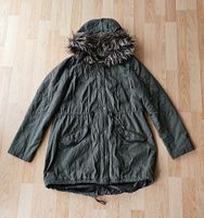 Damen Winterjacke 42 XL Parker Mantel Winter Jacke olive grün Bayern - Wegscheid Vorschau