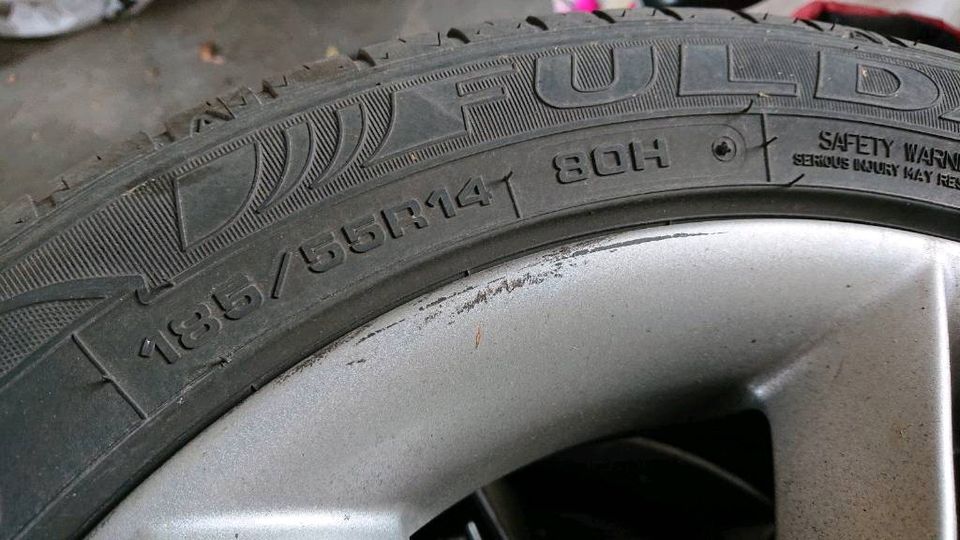 Sommerreifen auf Alufelgen 185/55 R14 in Bochum