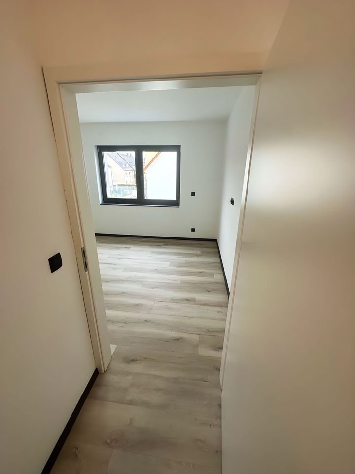 Neubauwohnung mit 30 qm Luxus Terrasse in Nürnberg ab sofort zu vermieten in Nürnberg (Mittelfr)