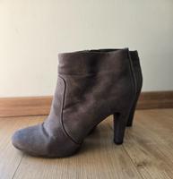 Stiefeletten grau Wildlederoptik Bayern - Mömbris Vorschau