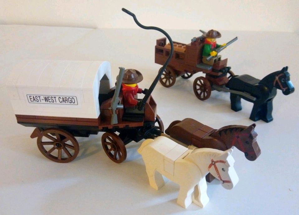 Lego Western Cowboys Kutsche Postkutsche Planwagen Kanone MOC in Königsfeld (Eifel)