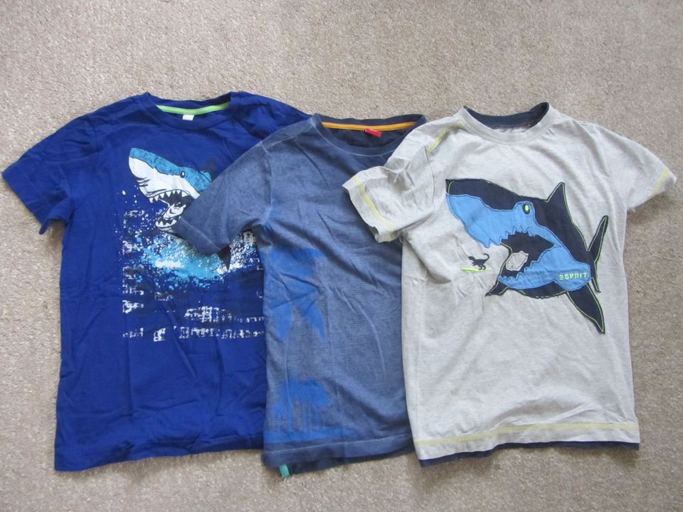 3x T-Shirts Esprit SOliver Jungen, Gr. 128/134, Vers. ab 2,55€ in Oettingen in Bayern