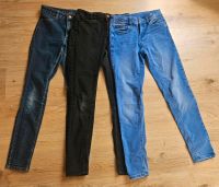 3 Jeans Slim Stretch 152/158 Sachsen - Lößnitz Vorschau