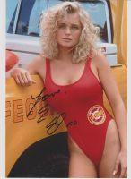 Original Erika Eleniak Autogramm ( E.T. ) Baywatch Bayern - Coburg Vorschau