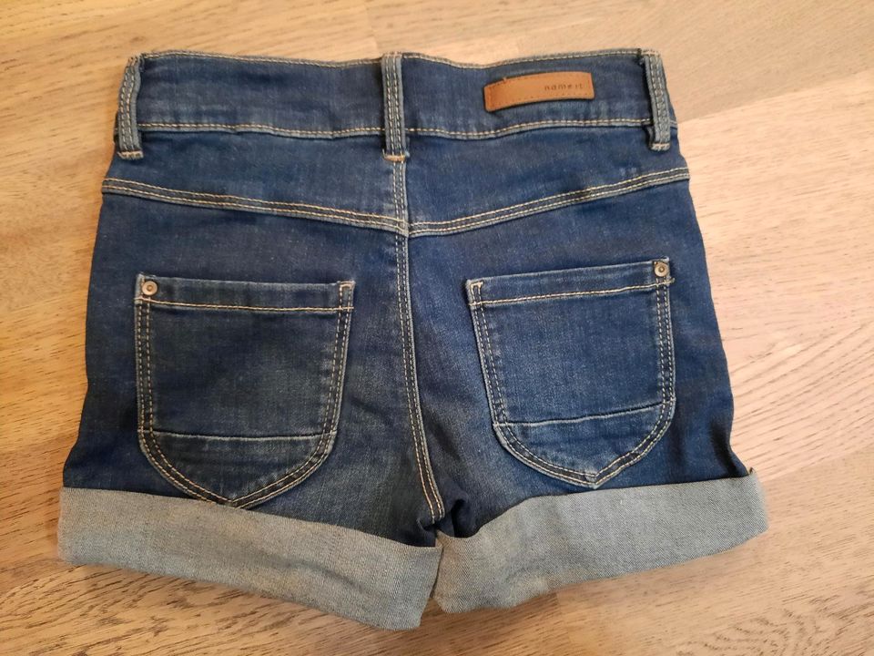 Kurze Jeans von name it Größe 116 in Mainleus