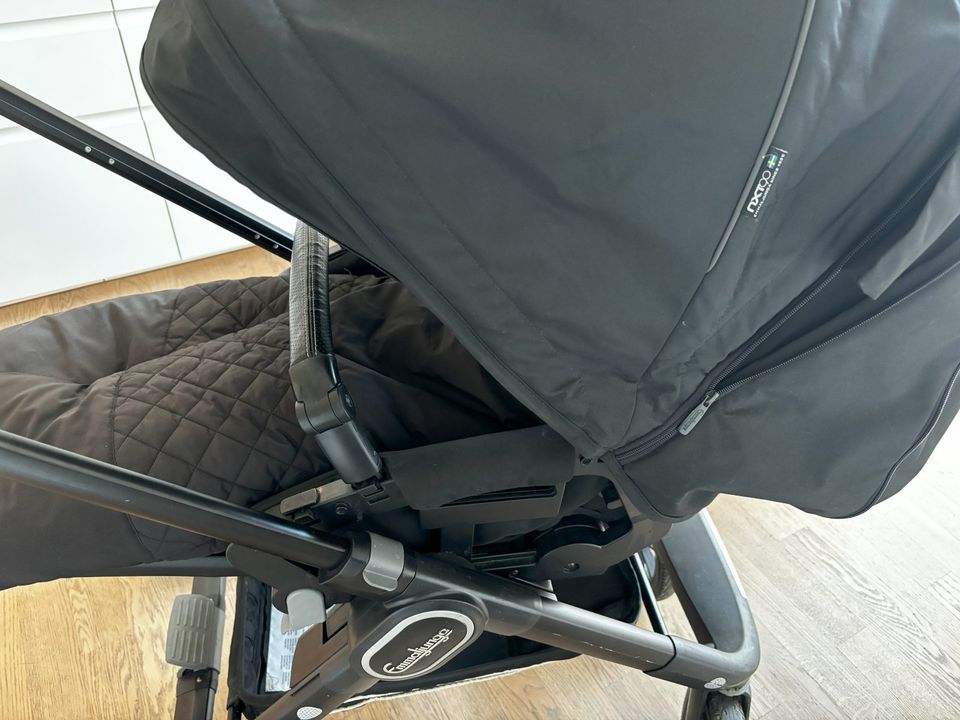 Emmaljunga NXT90 Kinderwagen mit Buggy und Fußsack schwarz in München