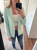 Amisu New Yorker Blazer Mintgrün trükis Gr. 38 M leicht tailiert Baden-Württemberg - Sachsenheim Vorschau