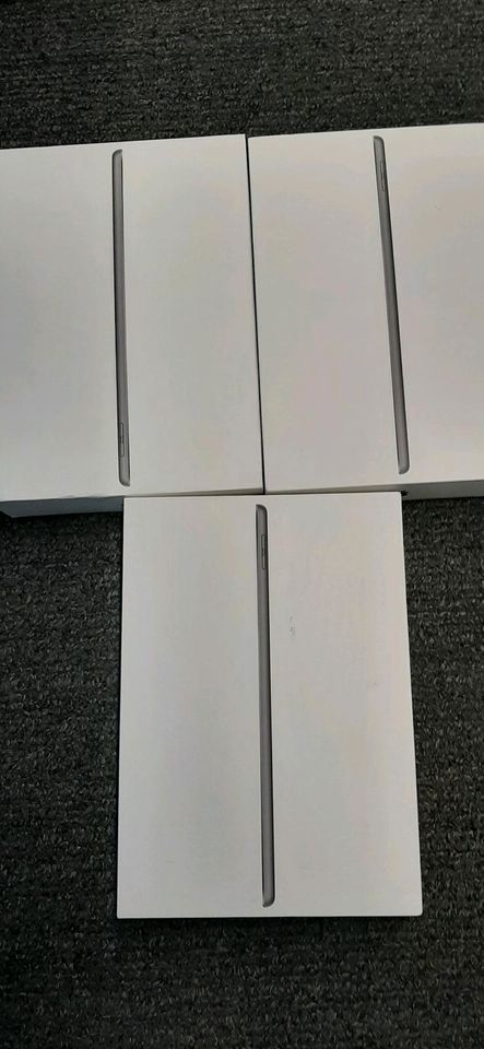 3 x originale Verpackung*NUR Box*Apple Ipad 9,NUR OVP,ohne INHALT in Stuttgart