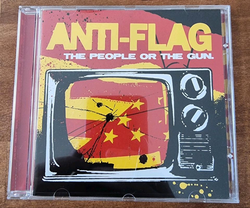 Anti-Flag "The people or the gun" in Stade