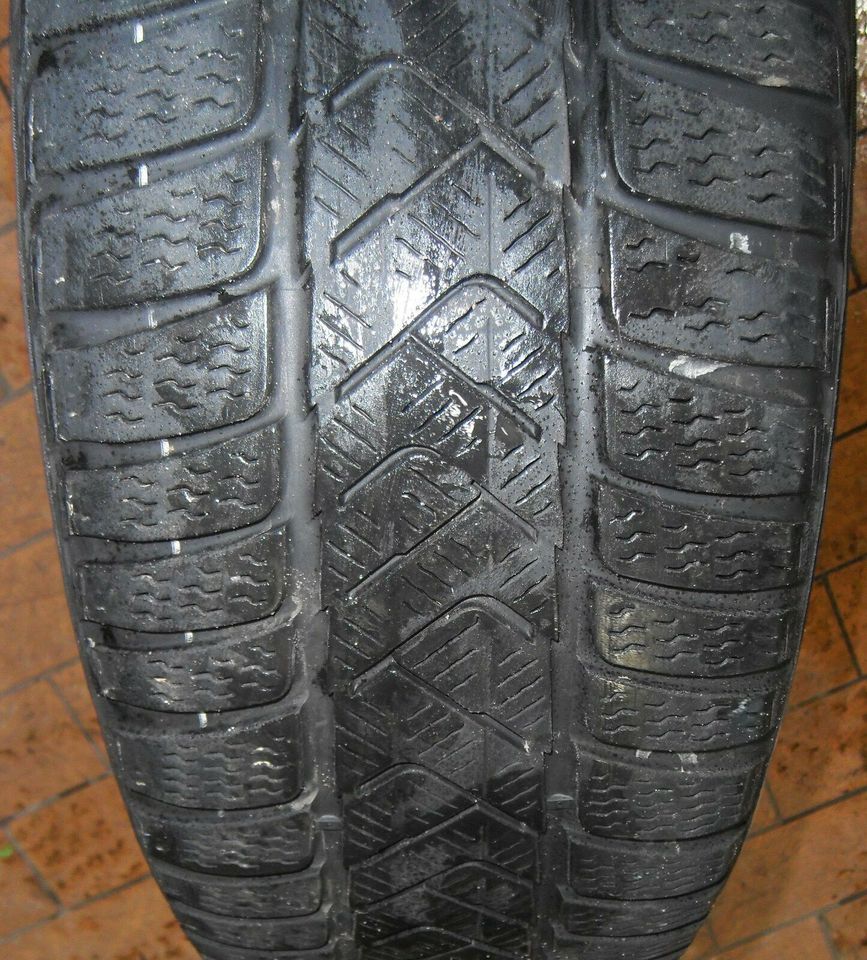 BMW X1 MINI 2er BMW WINTERRÄDER REIFEN 225/55 R17 97H DEZENT in Rehna