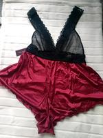 Teddy schwarz/weinrot Größe 44/46 NEU Brandenburg - Gransee Vorschau