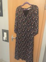 Esprit Kleid mit Blumen Nordrhein-Westfalen - Haan Vorschau