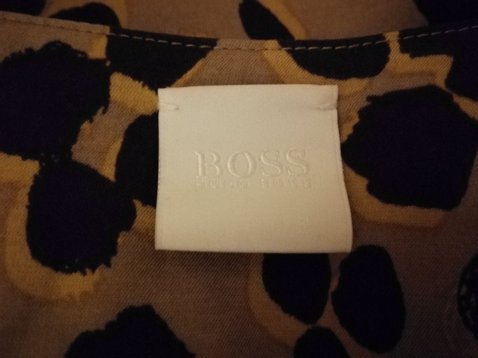 Hugo Boss Seidenkleid Gr. 36-38 NEU in Groß-Zimmern