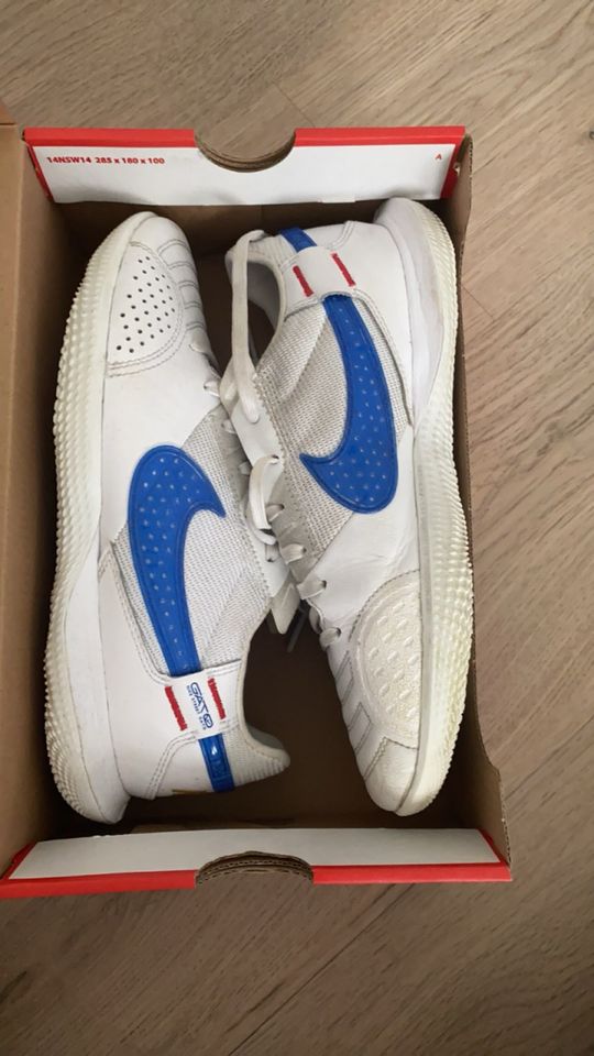 Nike Streetgato Fußballscuh/Hallenschuh Gr.40 in Rüsselsheim