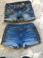 Zwei Shorts Jeans H&M Top Größe 140 Leipzig - Liebertwolkwitz Vorschau