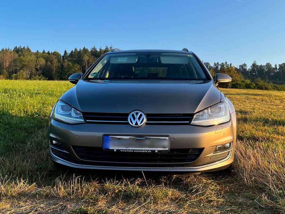 Volkswagen Golf VII 7 Variant Highline 2.0TDI 150PS in Klettgau