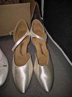 Tanzschuhe Diamant Größe 6 Hochzeit Brautschuhe Hessen - Riedstadt Vorschau