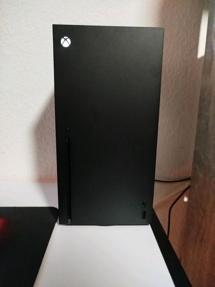 Xbox Series X +Gaming Monitor LG UltraGear + Controller+ Headset in Groß-Umstadt