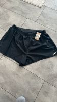 Nike Short neu Größe 2xl Nordrhein-Westfalen - Gelsenkirchen Vorschau