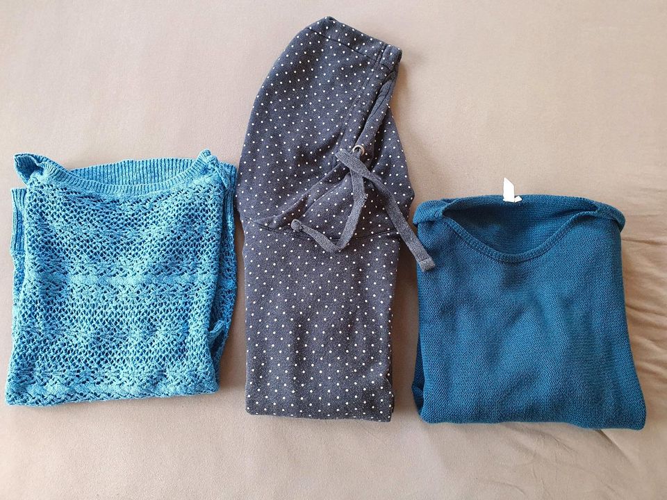 Verschiedene Klamotten Pullover Tshirts Gr.36-40 in Holzmaden