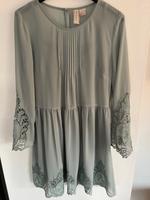 H&M Kleid gr 36 DIVIDED Bayern - Fladungen Vorschau