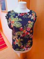 S.Oliver  T-Shirt/ Top  mit Blumenmuster schwarz bunt Gr XL Bayern - Dorfen Vorschau